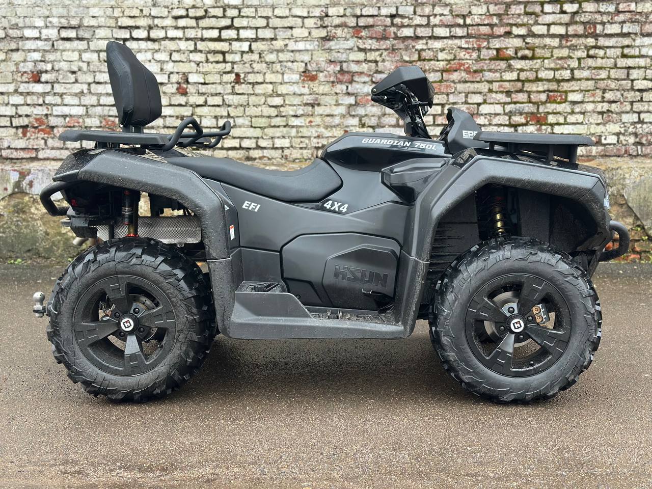 Hisun Guardian 750L — вид слева