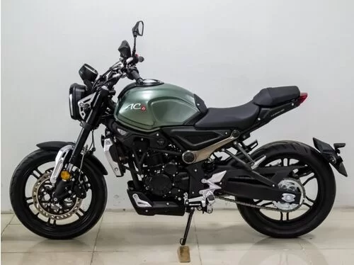 Мотоцикл Loncin Voge 300AC