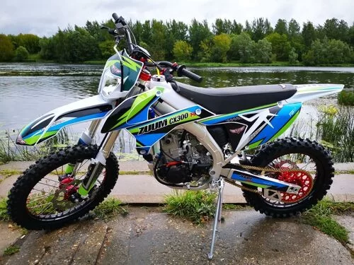 Мотоцикл ZUUM CX300R