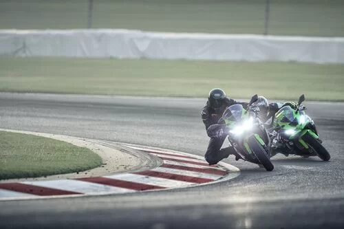 Мотоцикл Kawasaki Ninja ZX-6R