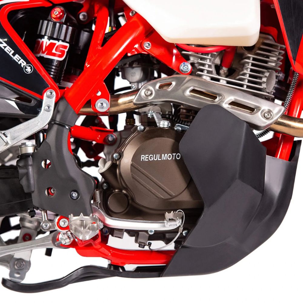 Купить мотоцикл Regulmoto Holeshot Red Edition без ЭПТС Мотоцикл Regulmoto Holeshot Red Edition без ЭПТС