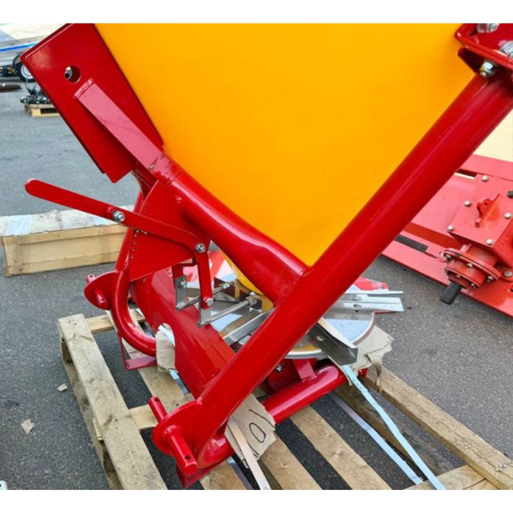 Разбрасыватель удобрений D-POL РМУ-500