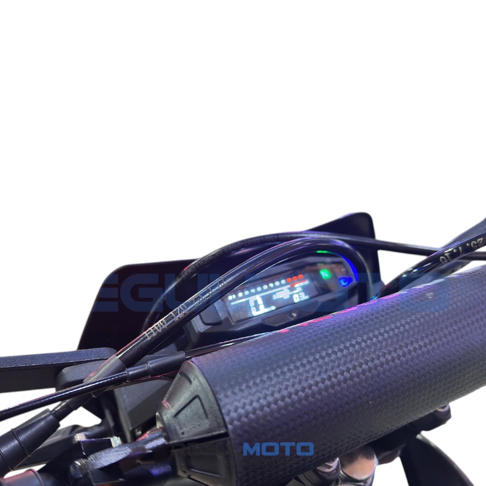 Купить мотоцикл Regulmoto ATHLETE PR300 NEW 21/18 с ПТС Мотоцикл Regulmoto ATHLETE PR300 NEW 21/18 с ПТС